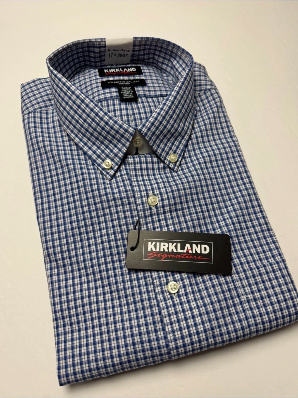 Kirkland Signature Traditional Fit Non Iron Men’s Dress Shirt XL 17 36/37